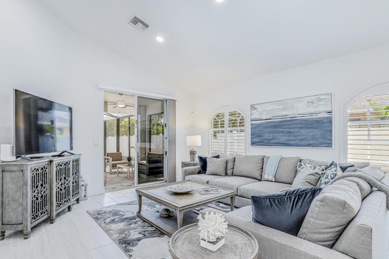 Vanderbilt Aqua Vista North Naples